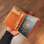 Porta pasaporte de piel Siena