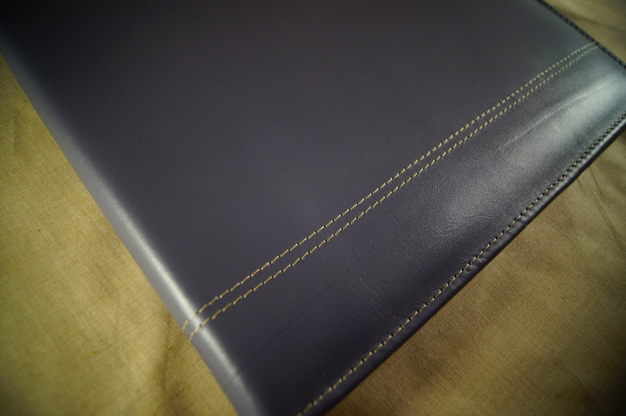 Carpeta ejecutiva minimalista